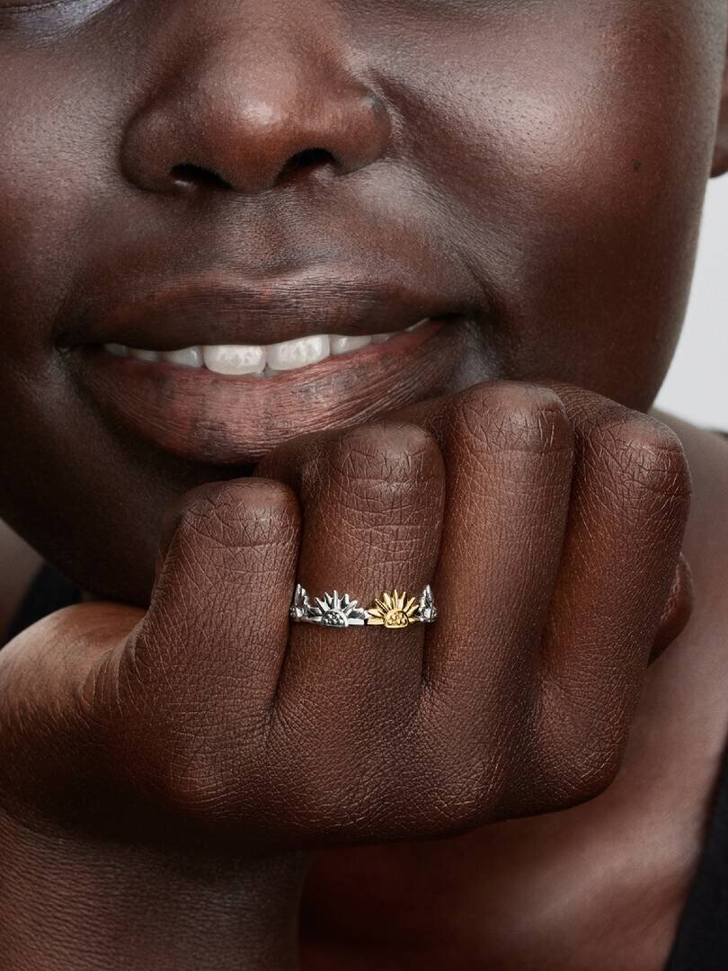090596.0000_3.jpg